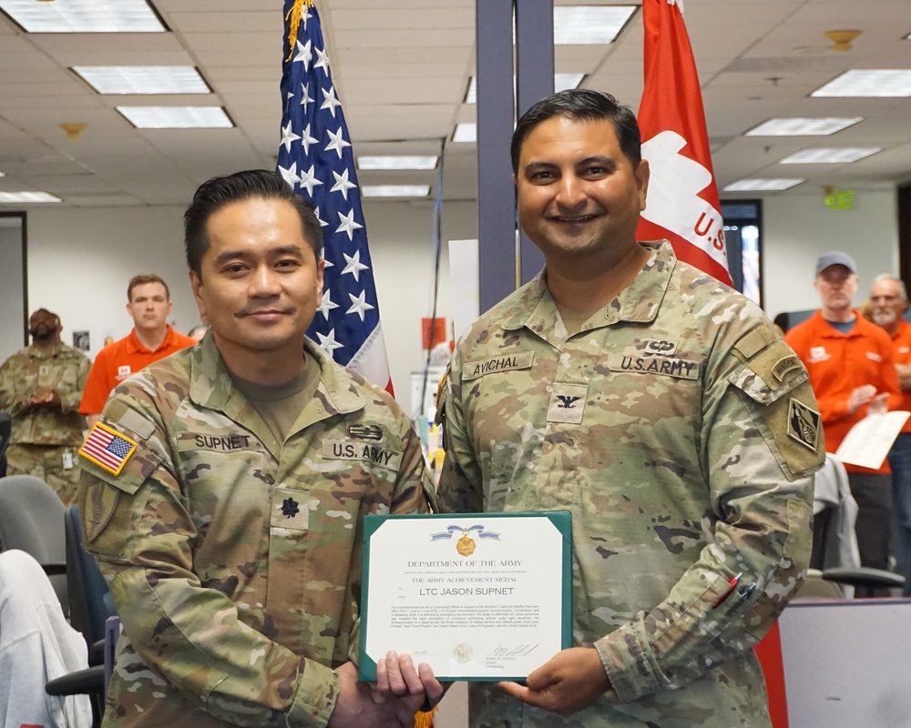 USACE Major receives Army Achievement Medal