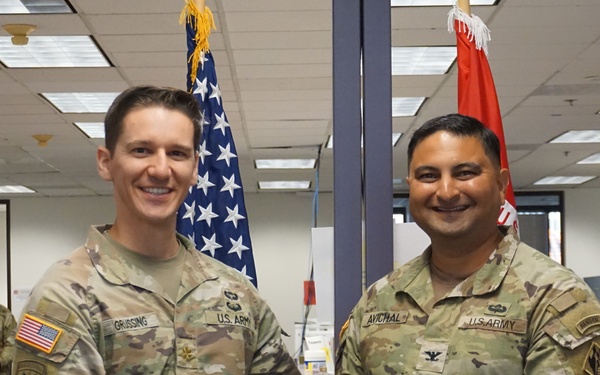 USACE Major receives Army Commendation Medal