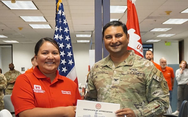 USACE employee receives certificate of appreciation