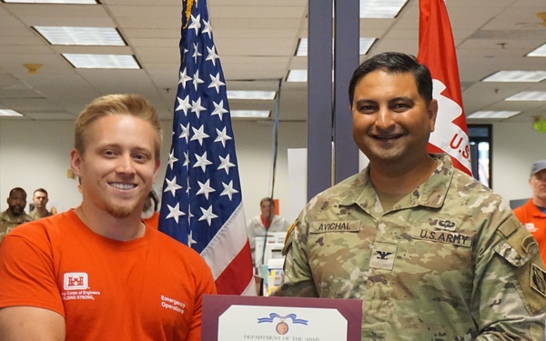 USACE employee receives Civilian Service Achievement Medal