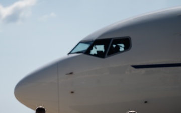 SecDef arrives at MacDill
