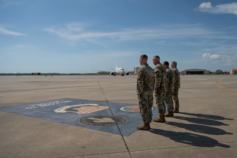 SecDef arrives at MacDill