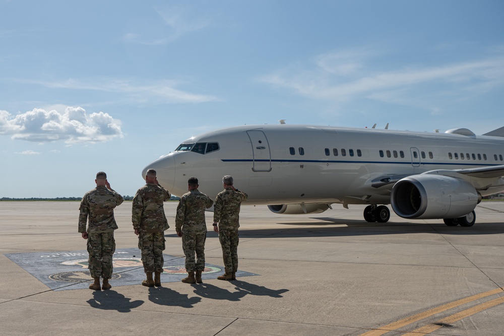 SecDef arrives at MacDill