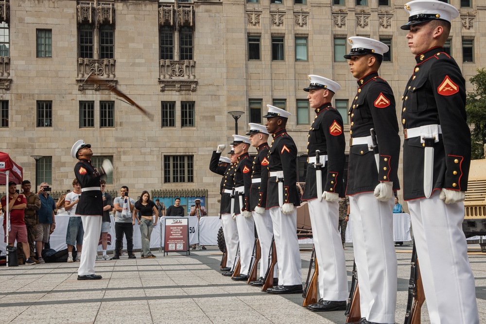 Marines 250 Chicago: Static Display