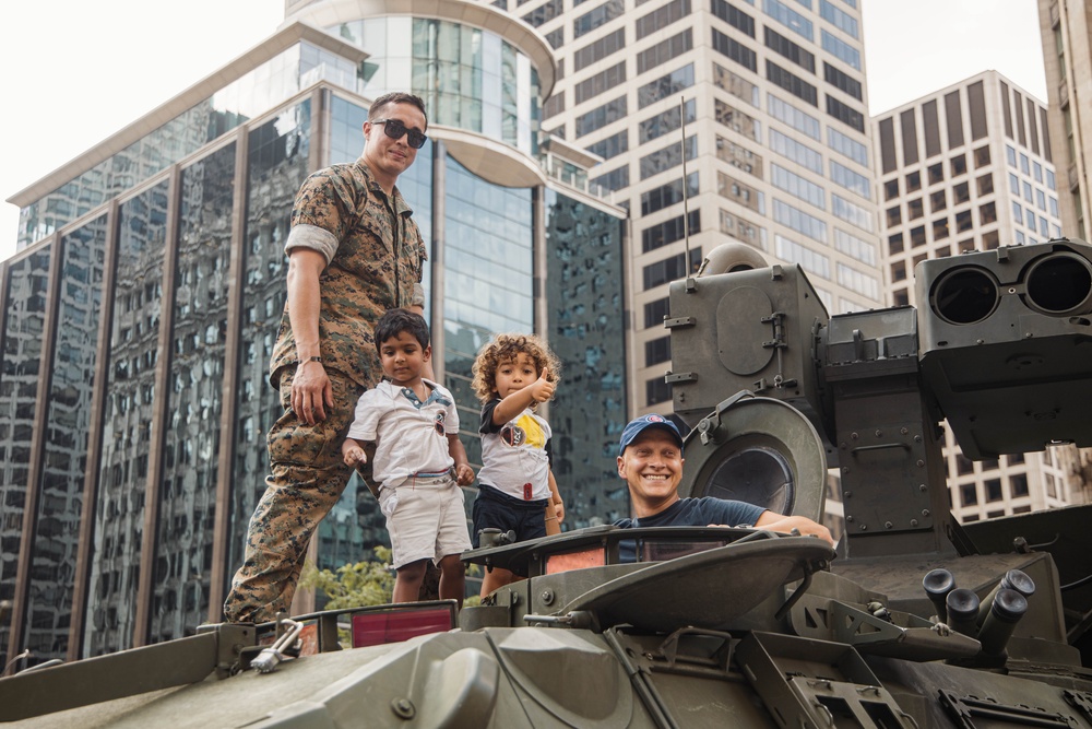 Marines 250 Chicago: Static Display