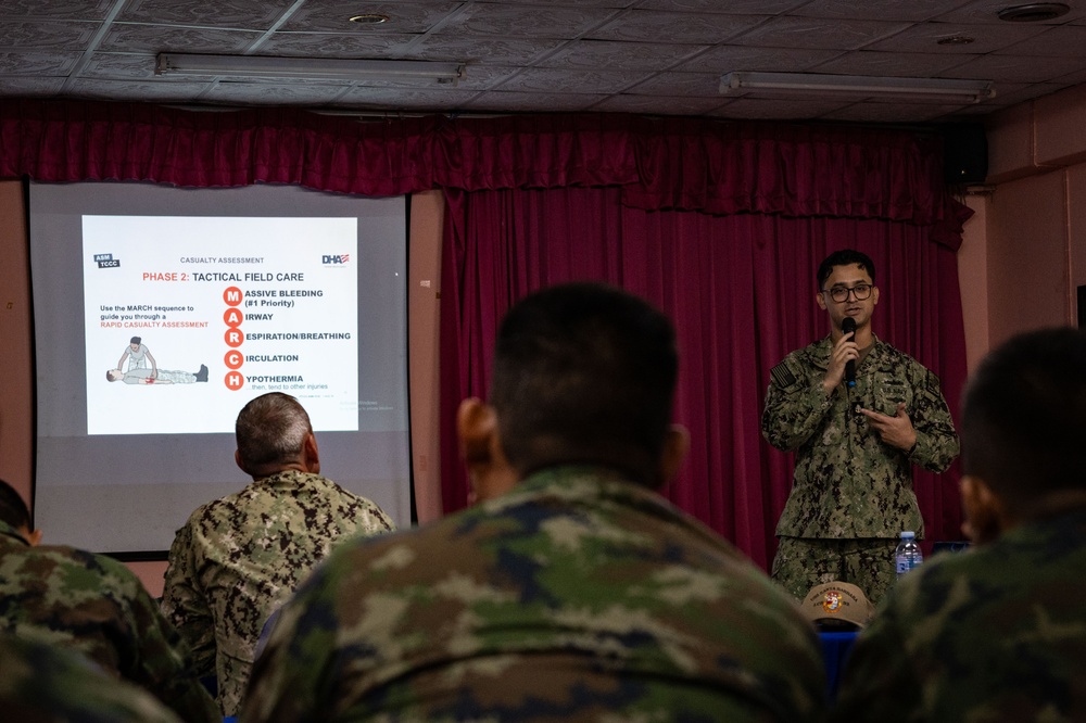 CARAT 2025: US and Thai Medical Personnel Share Expertise