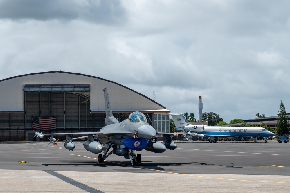 F-16s arrive at Hickam supporting REFORPAC