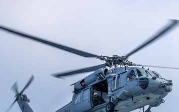 USS Iwo Jima conducts vertical replenishment