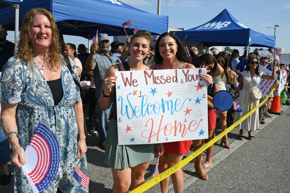 USS The Sullivans Returns Home from Deployment