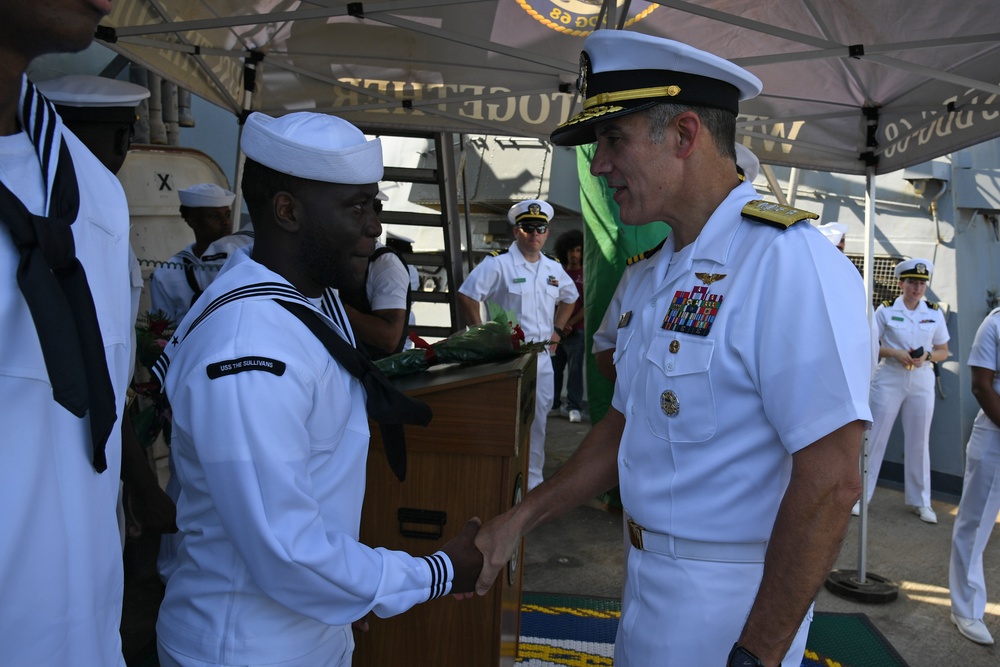 USS The Sullivans return home from Deployment