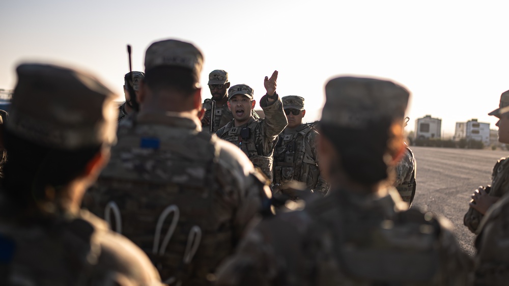 Soldiers support federal operation in Southern California