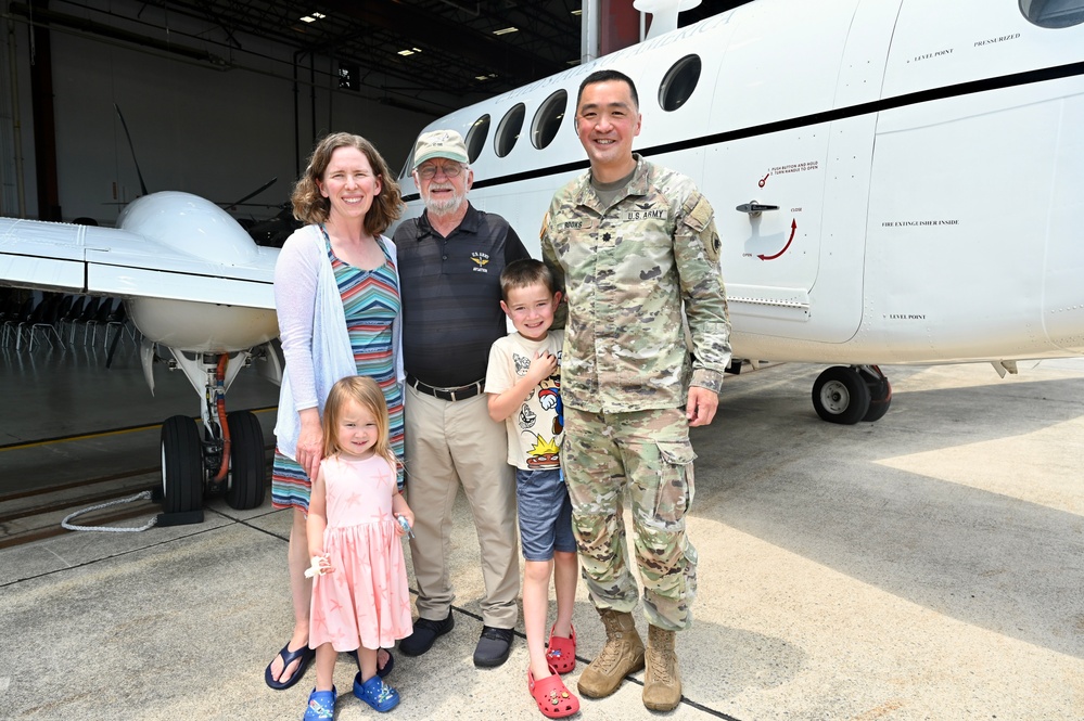 District of Columbia Army National Guard Aviation Battalion and Facility hosts change of command ceremony