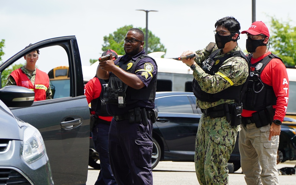 Security Training onboard Naval Weapons Station Yorktown