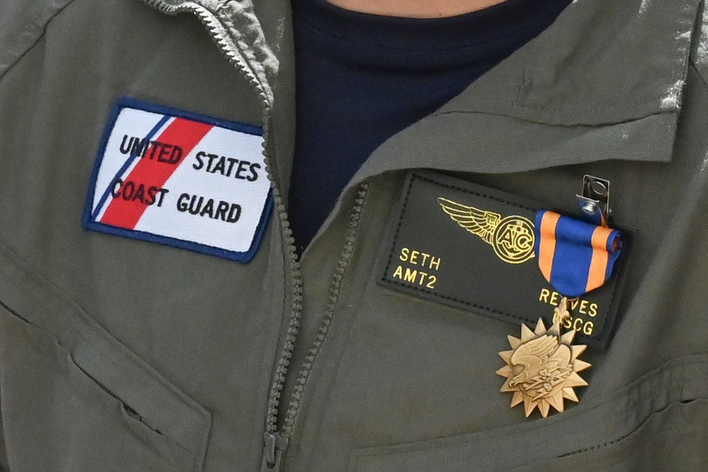 DHS Secretary awards Air Station Corpus Christi aircrew for heroic actions during Kerrville flash flooding
