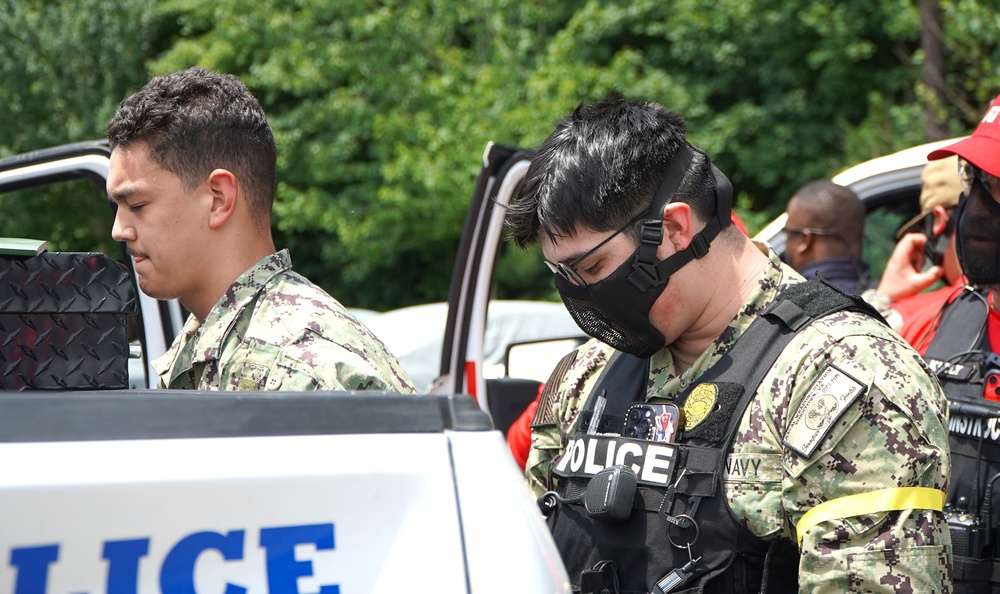 Security Training onboard Naval Weapons Station Yorktown