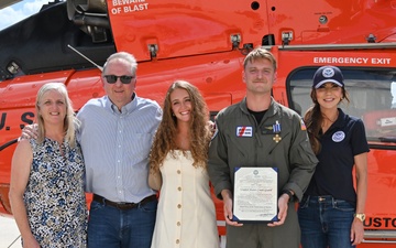 DHS Secretary awards Air Station Corpus Christi aircrew for heroic actions during Kerrville flash flooding