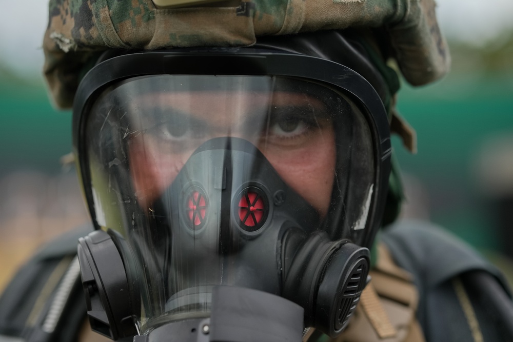 CLR-37 MOPP and HAZMAT Table 5 Familiarization