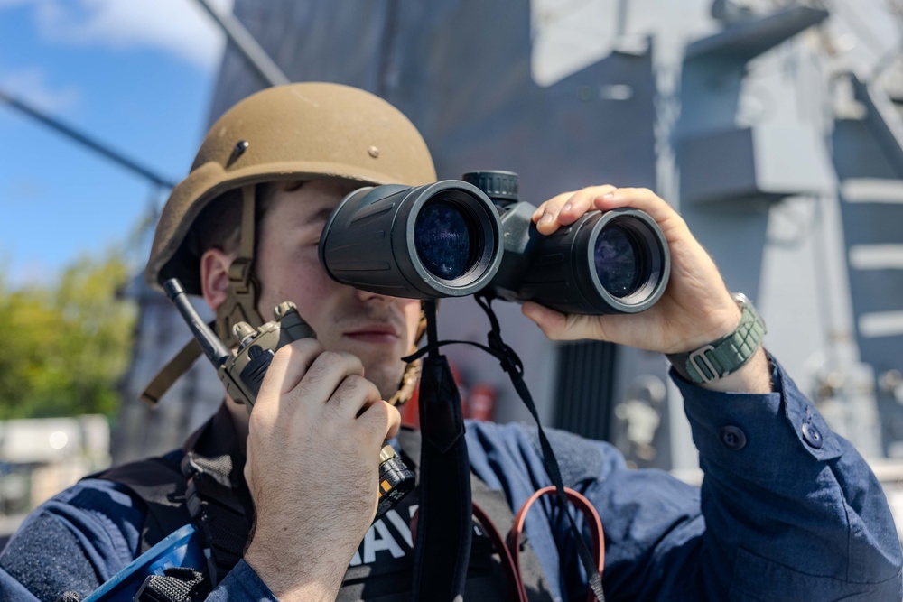 USS Ralph Johnson Sailors Conduct Anti-Terrorism Drills while In-Port NSF Diego Garcia