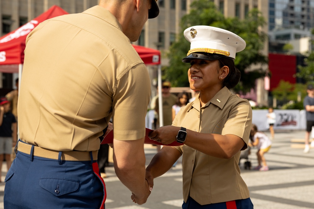 Marine Week Chicago 2025: Awards Ceremony at the Static Display