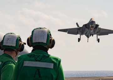 USS George Washington Conducts Flight Operations