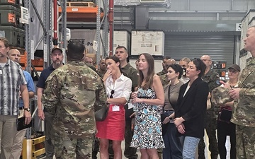 1st AD’s top leader, Congressional staff delegation visit Powidz APS-2 worksite