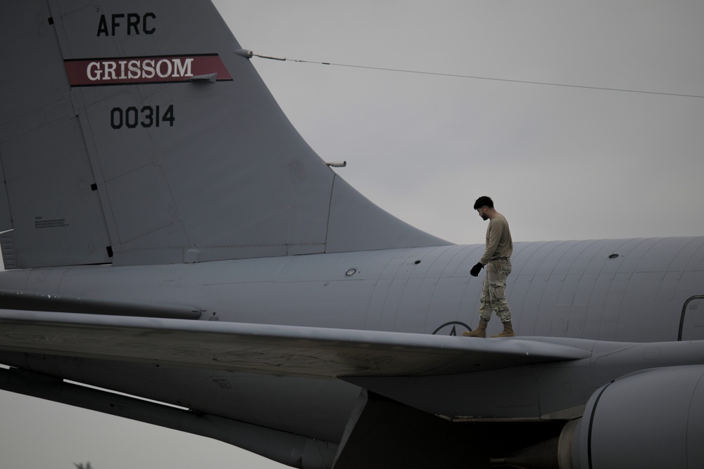 Aircraft Arrive at Yokota Air Base
