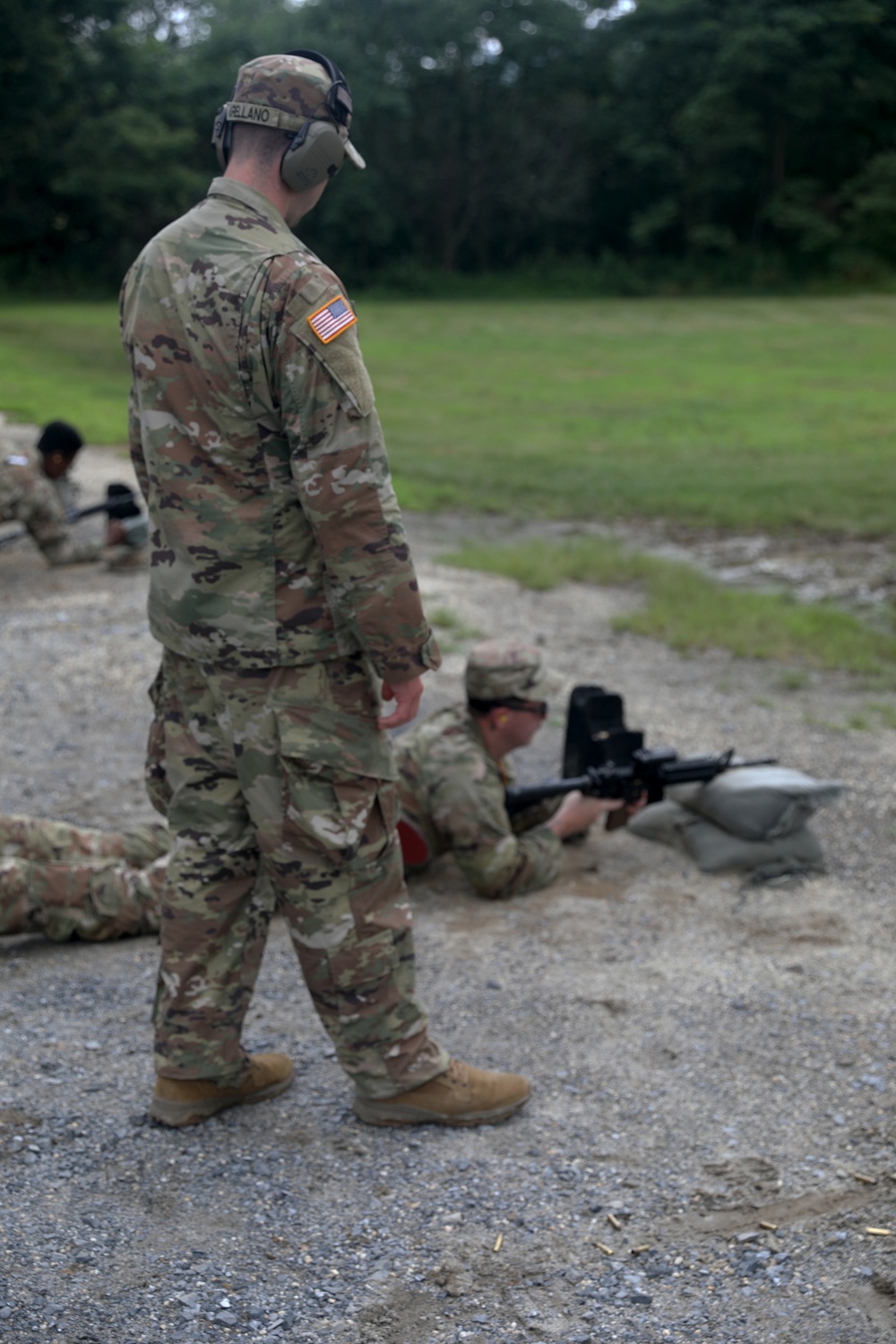 U.S. Soldiers Execute M4A1 Carbine Qualifications