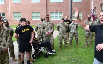 Former Sergeant Major of the Army Dailey Inspires Soldiers at Womack’s Soldier Recovery Unit