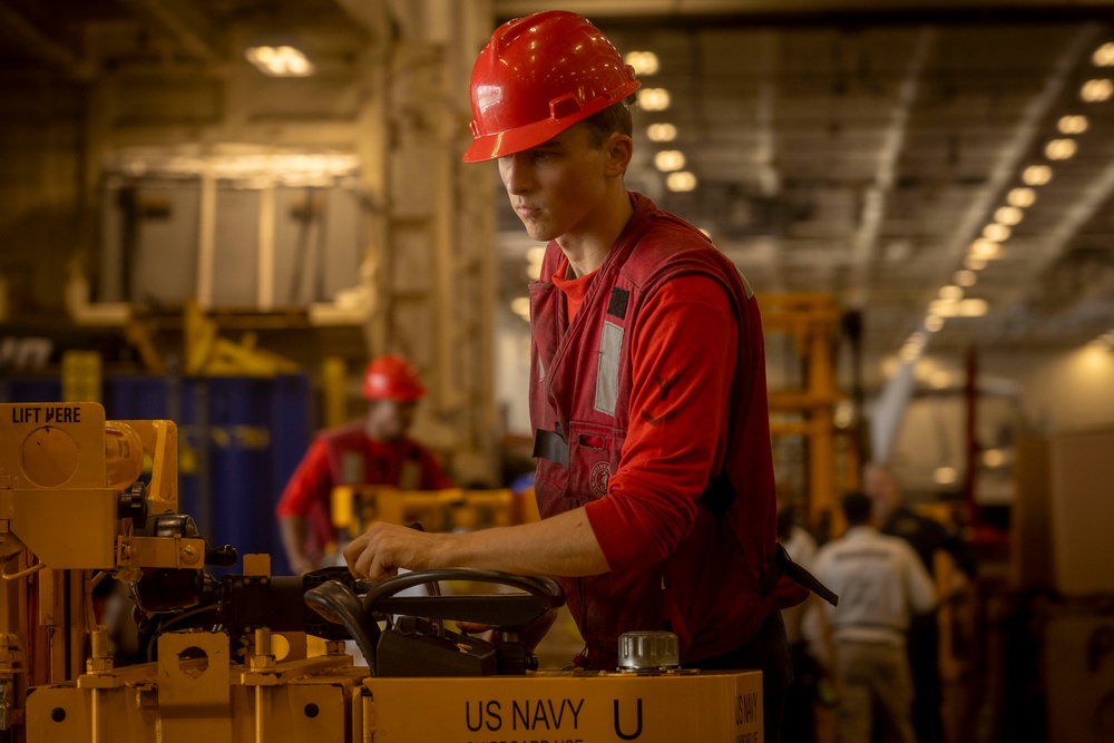 USS Gerald R. Ford (CVN 78) Conducts Replenishment-at-Sea