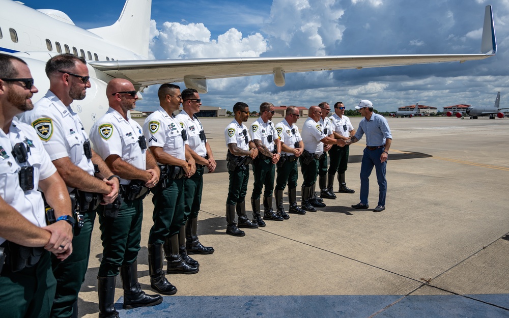SecDef thanks MacDill leaders, HCSO officers before departure