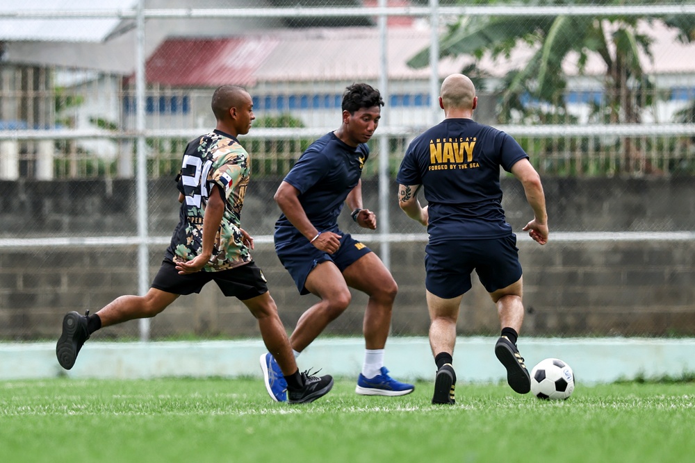 U.S. Navy, National Aeronaval Service of Panama play a soccer match