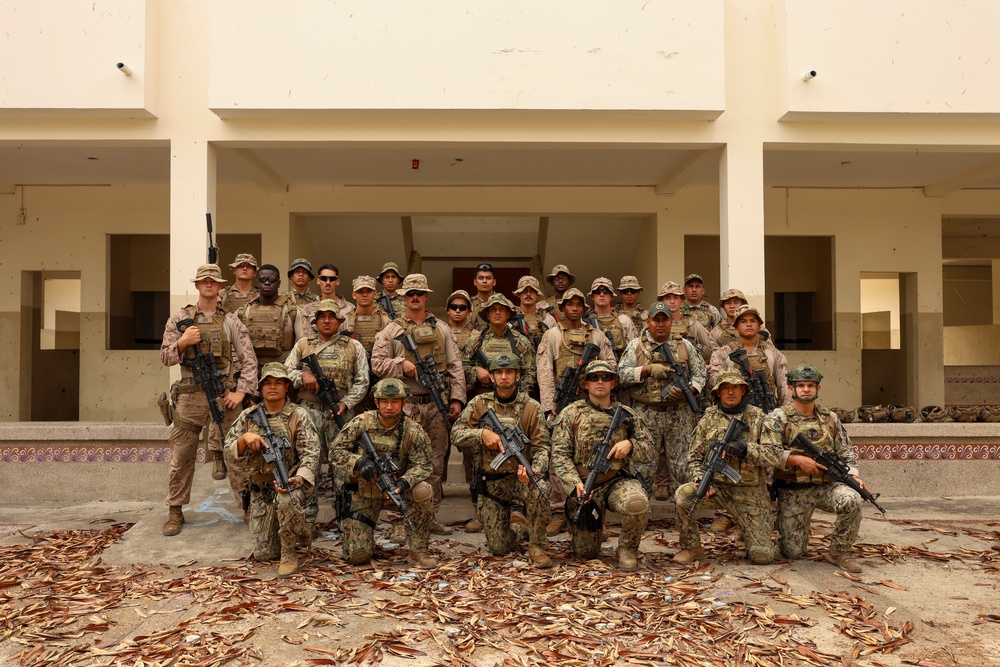 Marines and Ecuadorians Joint Training CP25