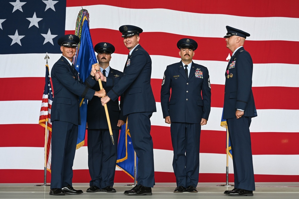 Kind takes command of the ‘Mighty 97th’