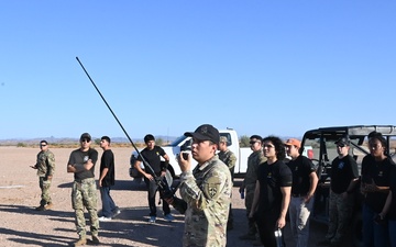Yuma Proving Ground hosts Army recruit visit