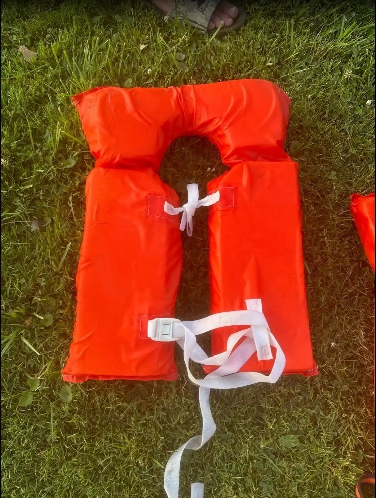 Coast Guard responds to life jackets found adrift near Erie, Pennsylvania