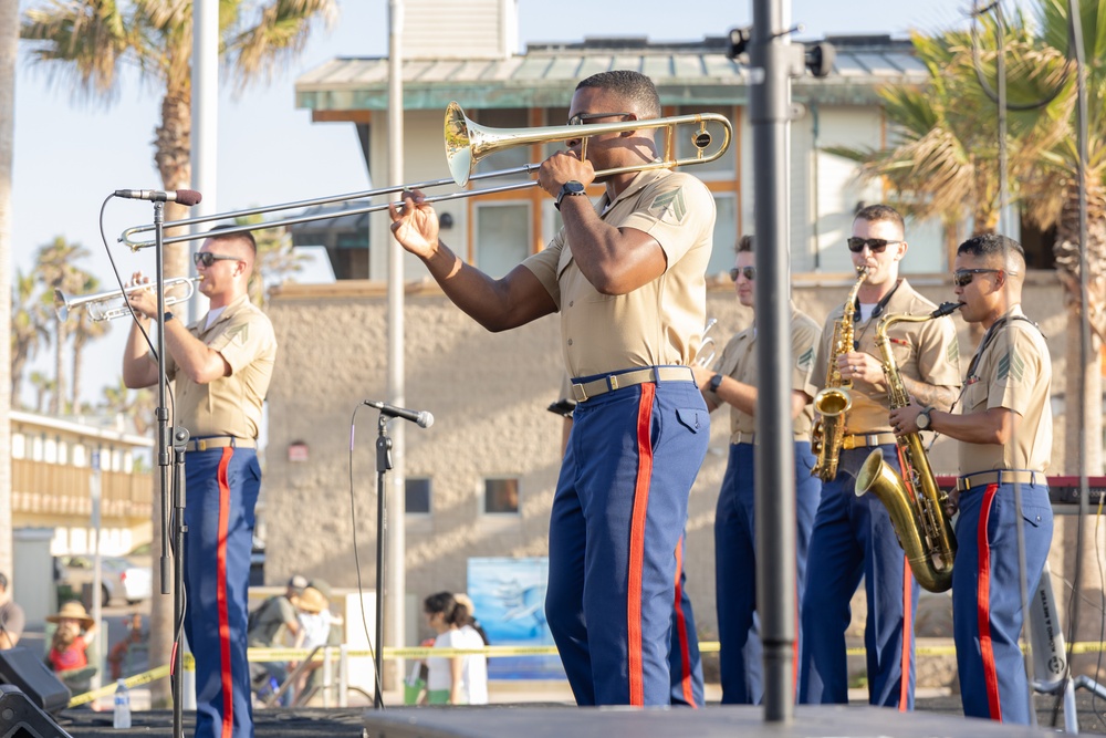 Marine Band San Diego Performs at Imperial Beach