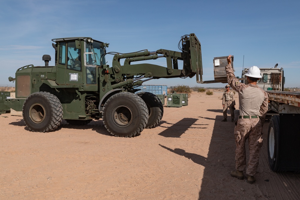 I Marine Expeditionary Force arrives in Yuma, Arizona