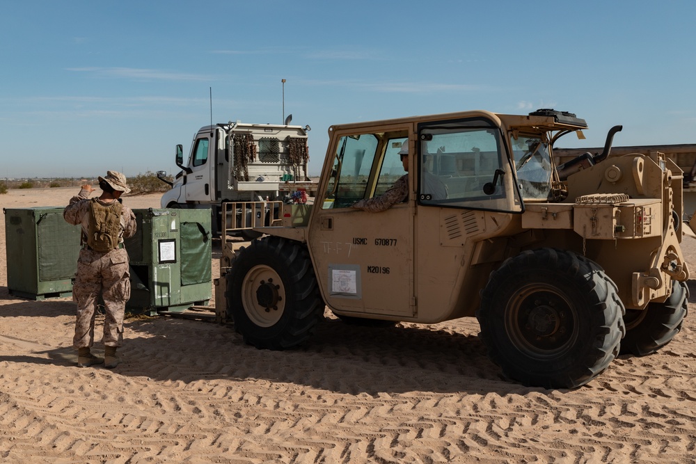 I Marine Expeditionary Force arrives in Yuma, Arizona