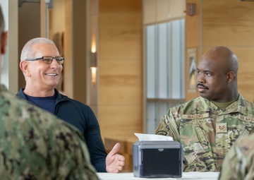 Putting People First: Chef Robert Irvine visits Fort Belvoir to champion Warfighter Wellness