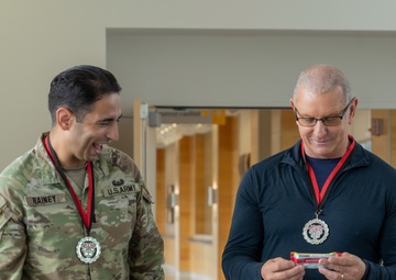 Putting People First: Chef Robert Irvine visits Fort Belvoir to champion Warfighter Wellness