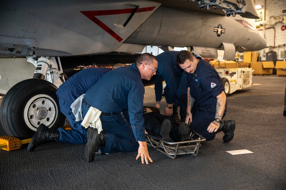 USS Gerald R. Ford (CVN 78) Conducts Medical Training