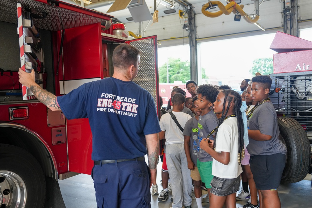 Bridges Baltimore students explore Fort Meade careers, community