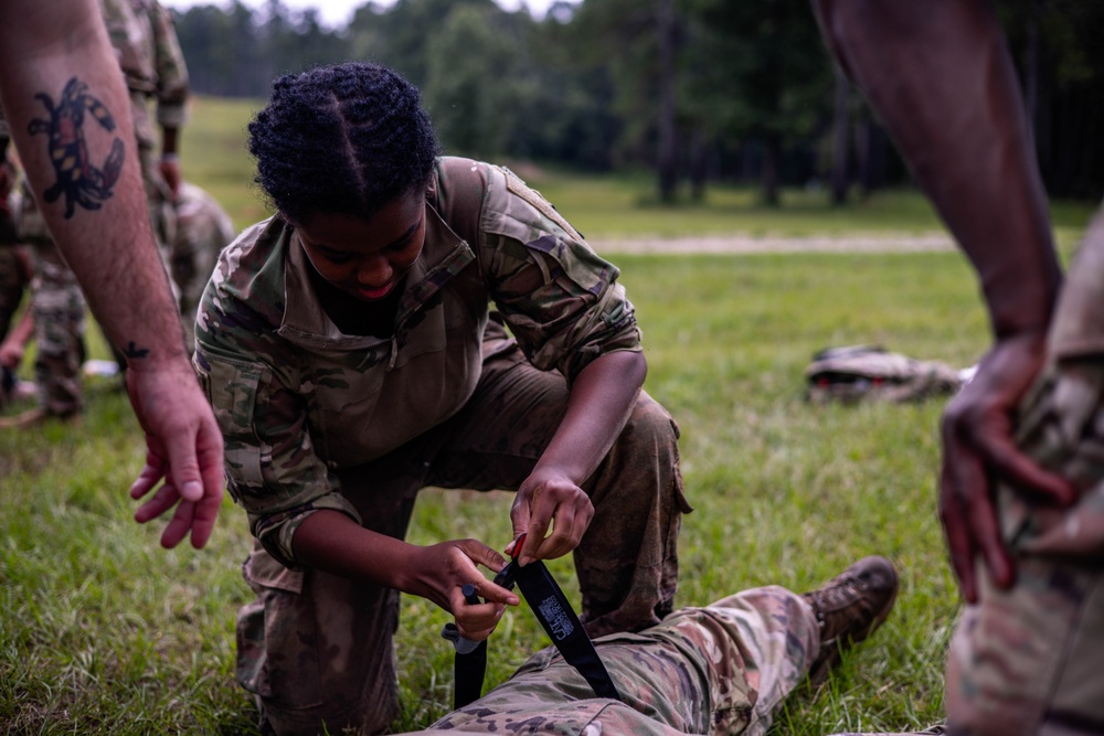 XVIII Airborne Corps Builds Lifesaving Skills Through Combat Life Saver Course