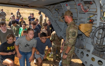 Oregon Guard Soldiers Take Flight During MEDEVAC Training