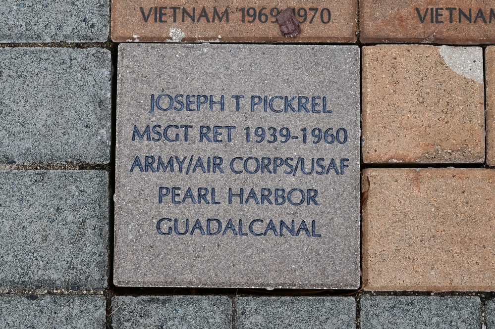 25th Infantry Division Honors Heroes With Brick Laying Ceremony