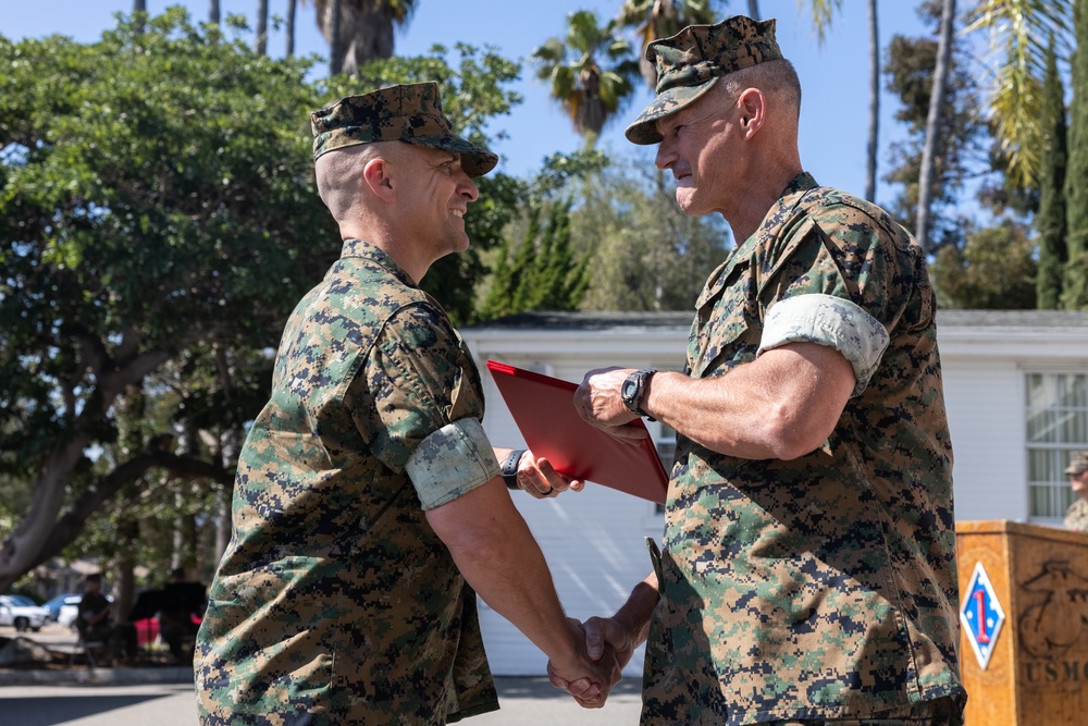1st MARDIV ADC Col. Hoyle promotes to the rank of Brig. Gen.