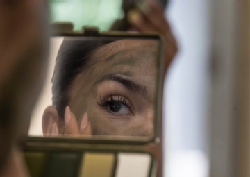 U.S. Marines, Spouses Participate in Headquarters Battalion Spouse Warrior Day