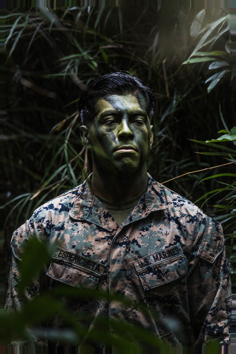 U.S. Marines, Spouses Participate in Headquarters Battalion Spouse Warrior Day