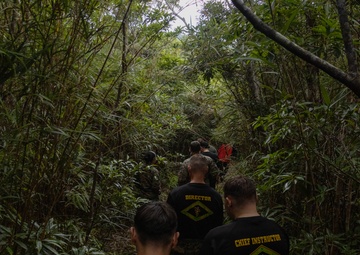 U.S. Marines, Spouses Participate in Headquarters Battalion Spouse Warrior Day