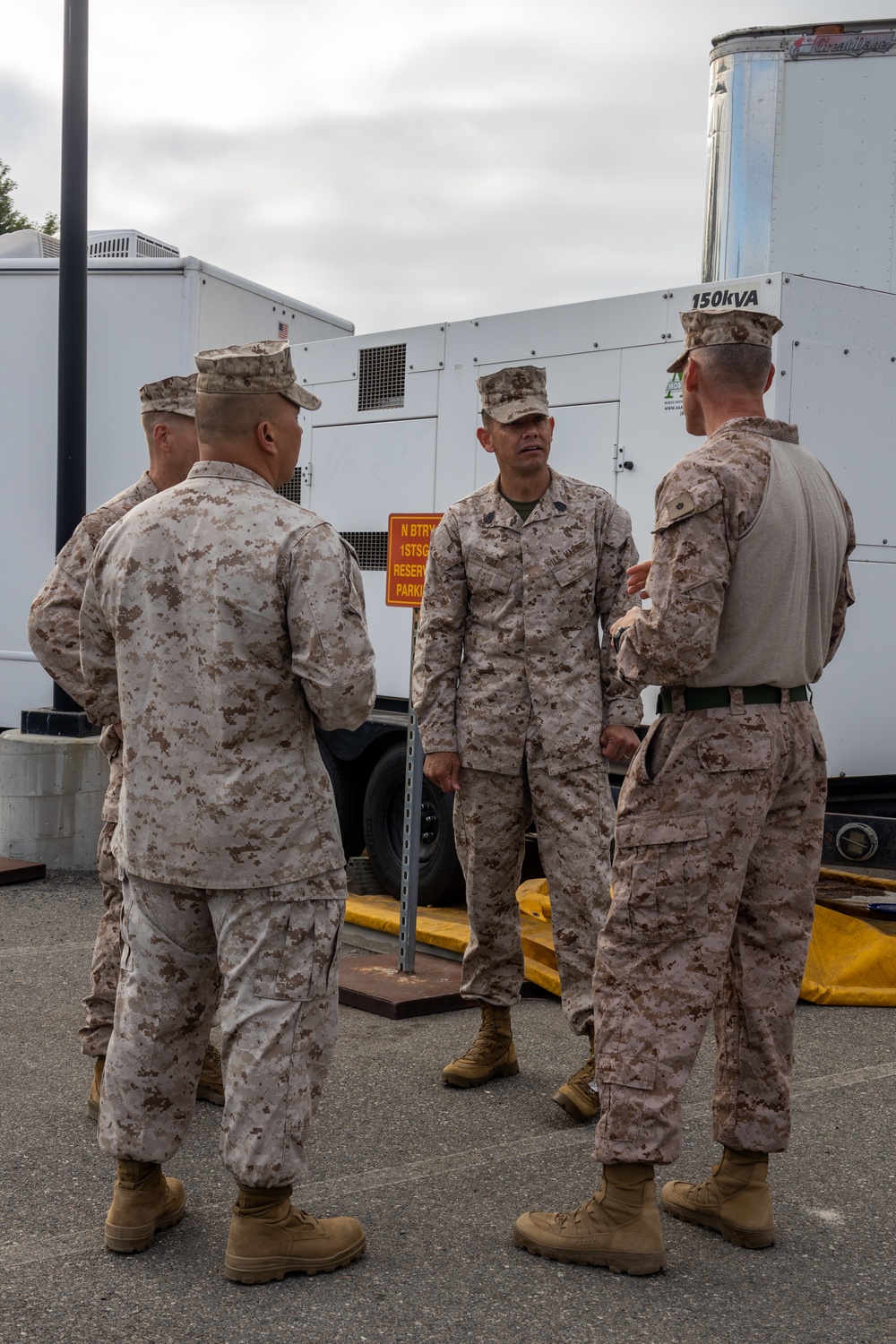 Sergeant Major of the Marine Corps visits Marines, Sailors supporting federal protection mission in LA